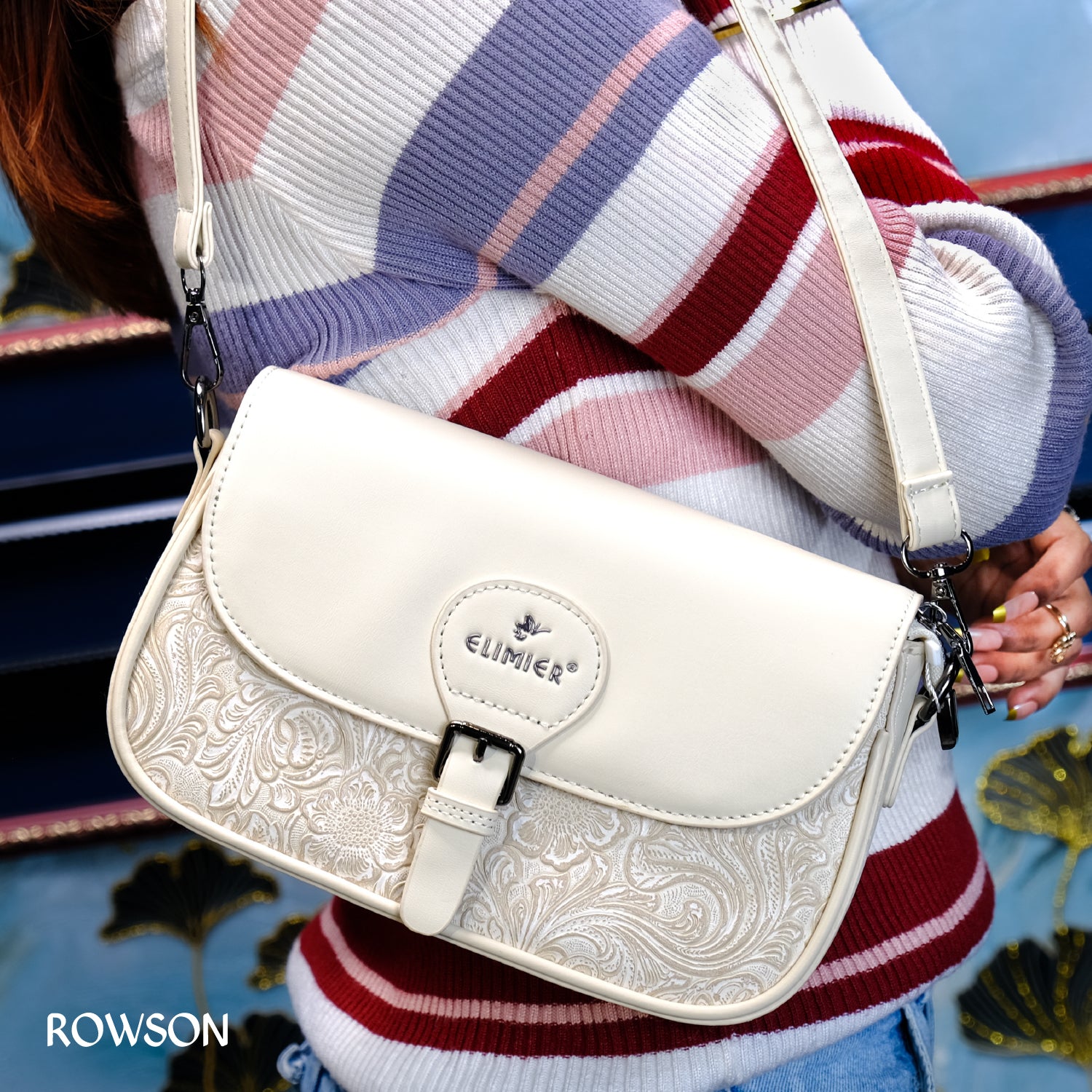 Royal Noir Handbag-8